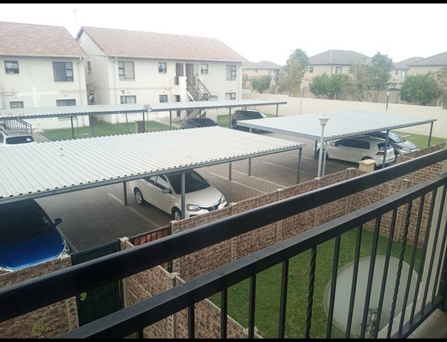 2 BEDROOM APARTMENT FOR SALE IN PARKRAND